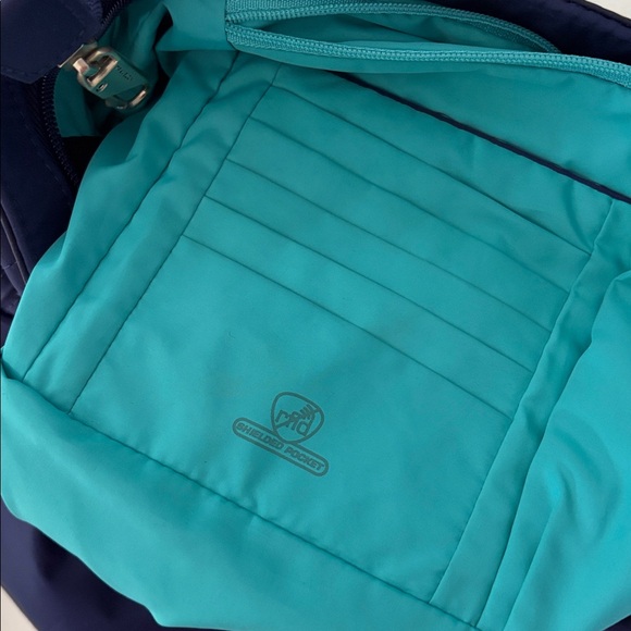 Travelon Bag Anti-Theft RFID blocking Tote Shoulder Bag Navy Blue - Picture 8 of 16